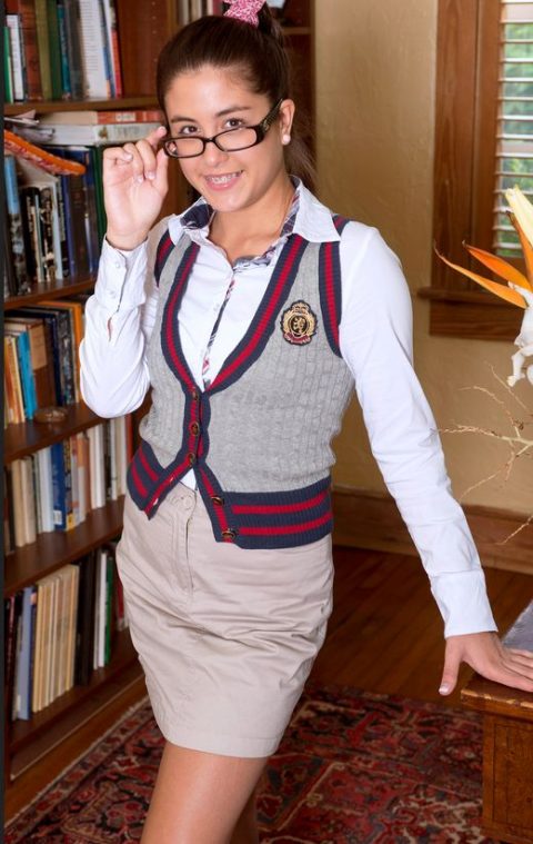 NEW! 18eighteen – Natalie Monroe – Brace Face Slut – (13th December 2022) – 114x