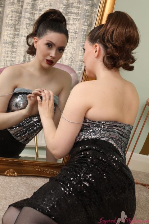 NEW! | Layered-Nylons – Little Miss Fox – #9720 – (28th January 2023) – 124x