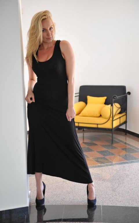 GirlFolio | Hayley Marie – Set #26 – (July 2013) | 65x